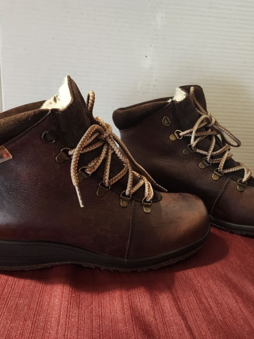 Women's Martino leather ankle Brown Lace-Up Hiking Boots Size 9